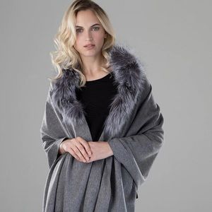 Beautiful Surell Faux Fur black cape NWT poncho